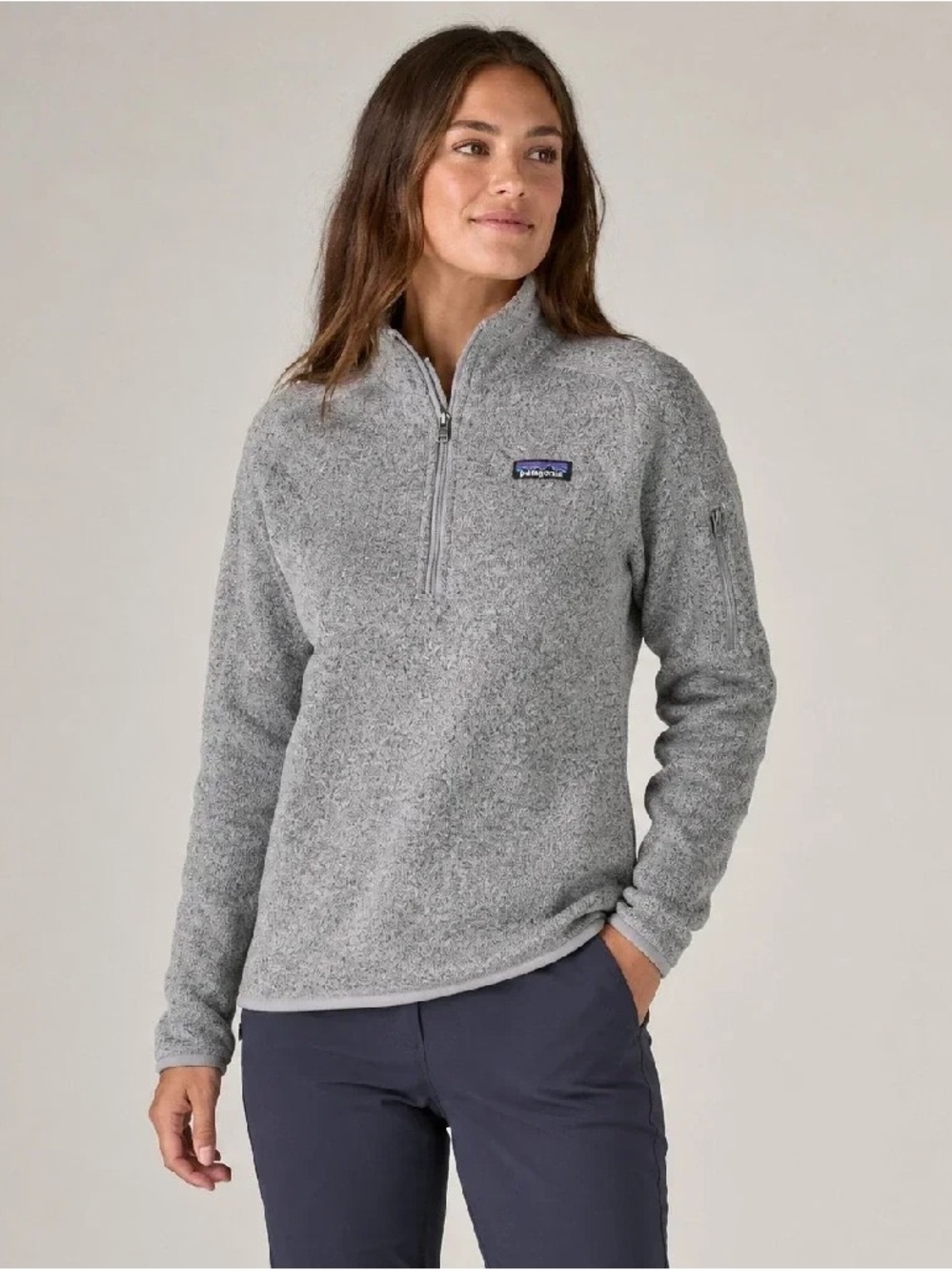 Patagonia Women's Heather Gray Quarter-Zip Fleece Pullover - Picture 2 of 13